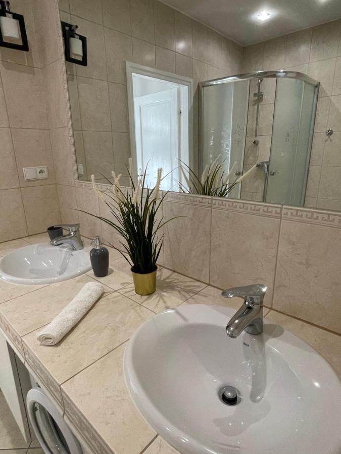 Marka Apartment 1 Krakkó Kültér fotó